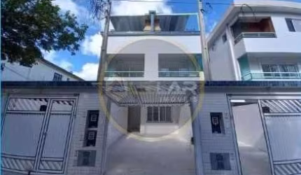 Casa 3 suítes à venda no bairro Ponta da Praia - Santos/SP