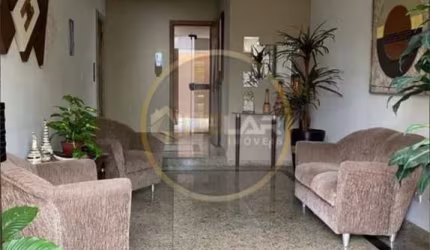 Apartamento de 2 dorms com dependencia, andar alto