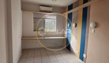 Apartamento de 2 dorms com planejados  em Santos