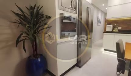 Sobreposta baixa de 2 dorms com suite mobiliada com moveis de qualidade, porteira fechada