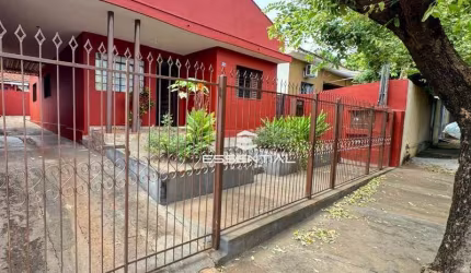 Casa de frente com 3 dormitórios e de fundo à venda, 192 m² por R$ 380.000 - Vila Anchieta - São José do Rio Preto/SP