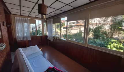 Casa dos Sonhos no Ingá, Niterói - Próxima à Praia e a Tudo!
