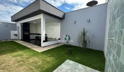 Casa com 3 dormitórios à venda, 200 m² por R$ 1.450.000,00 - Reserva dos Ipês  - Uberlândia/MG