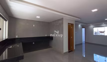 Sobrado com 3 dormitórios à venda, 127 m² por R$ 600.000,00 - Alto Umuarama - Uberlândia/MG