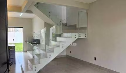 Sobrado com 2 dormitórios à venda, 88 m² por R$ 450.000,00 - Shopping Park - Uberlândia/MG