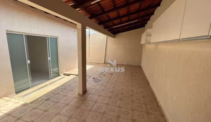 Casa com 3 dormitórios à venda, 97 m² por R$ 595.000,00 - Cidade Jardim - Uberlândia/MG