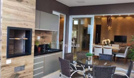 Casa com 3 dormitórios à venda, 175 m² por R$ 1.440.000,00 - Reserva dos Ipês  - Uberlândia/MG