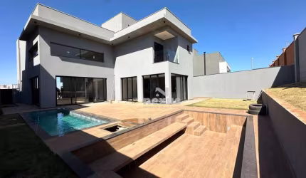 Sobrado com 4 dormitórios à venda, 252 m² por R$ 2.500.000,00 - Condomínio Alphaville 2 - Uberlândia/MG