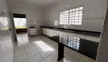 Casa com 3 dormitórios à venda, 170 m² por R$ 490.000 - Jardim Brasília - Uberlândia/MG