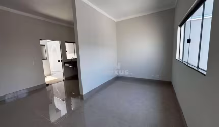 Casa com 2 dormitórios à venda, 60 m² por R$ 326.000 - Jardim Ipanema - Uberlândia/MG