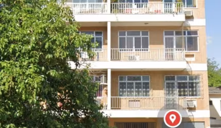 Apartamento a venda com 2 quartos com 74 m² na Taquara, Rio de Janeiro - RJ.