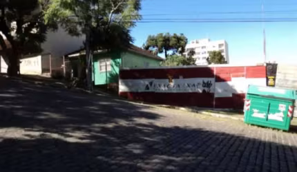 Terreno à venda na Nossa Senhora de Lourdes, Caxias do Sul  por R$ 2.320.000