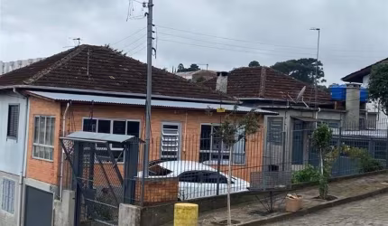 Casa com 3 quartos à venda na Bela Vista, Caxias do Sul , 285 m2 por R$ 585.000