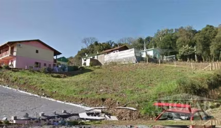 Excelente terreno de esquina medindo 15,36 x 27,67= 434,68m.  Confira!