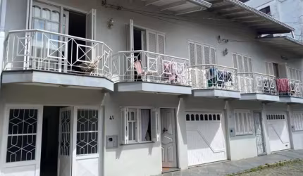 Casa com 3 quartos à venda no Centro, Caxias do Sul , 110 m2 por R$ 430.000