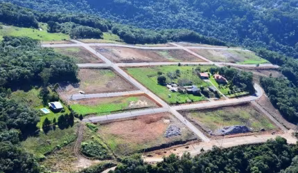 Excelentes terrenos em Loteamento Novo no Monte Bérico, prontos para construir!  Área de 360,00m à 528,00m.  Confira!