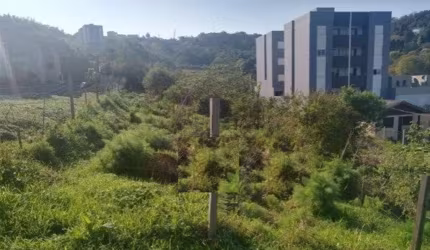 Ótimo terreno no Bairro Nossa Senhora das Graças!  Área total: 426,81m.  Confira!