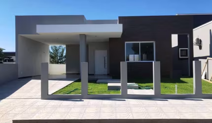 Excelente residência Nova, pronta para morar em Bella Torres à 600m do mar!! Com 03 dormitórios (sendo 01 suíte), sala para 02 ambientes, cozinha, churrasqueira, área de serviço, banheiro social e 02 