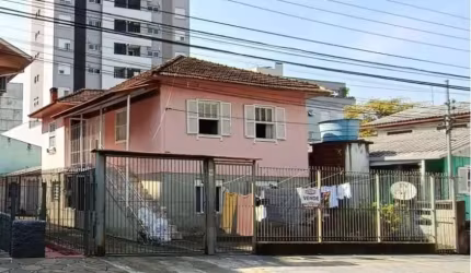 Casa à venda no Panazzolo, Caxias do Sul , 360 m2 por R$ 1.170.000