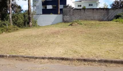Excelente terreno plano em ótima localização no B. São Luiz! Ótima Posição Solar - Frente Leste!  Área total: 329,86m.   Confira!!