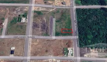 Terreno à venda em Farroupilha, no Loteamento Feliccitá, no bairro São Francisco. Localizado na Rua Altamir Carlos Nervo, este terreno possui uma área total de 360m². Ótima oportunidade para construir