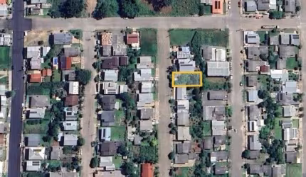 Terreno à venda no bairro Monte Pasqual, em Farroupilha/RS. Com dimensões de 13,33 x 28,50 metros, totalizando 379,90 metros² de área. Ótima oportunidade para construir a casa dos seus sonhos. Agende 