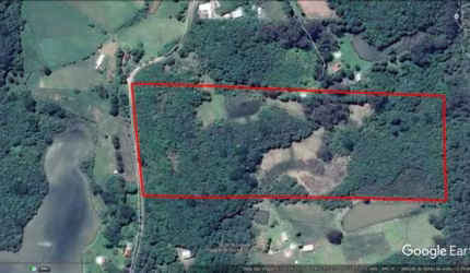 Chácara de 9,1 hectares localizada nas proximidades da represa.

Com 01 construção em alvenaria (salão) com churrasqueira.

Uma parte de mata nativa, potreiro, sanga e vertentes.

Área: 91.600,00m².

