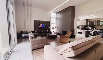 Casa em condomínio fechado com 3 quartos à venda no Linha 40, Caxias do Sul , 377 m2 por R$ 2.500.000
