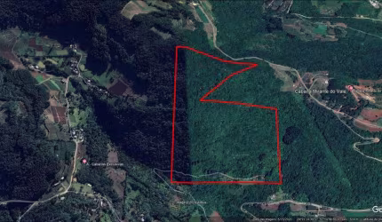 Área de terras localizada no Morro Gaúcho em Vale Real, com 18 hectares. Com rio, nascente de água portável, mata, eucaliptos e arvores frutíferas.