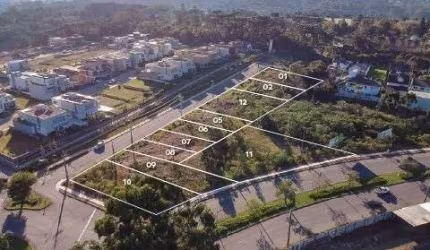 Excelentes terrenos localizados no Bairro Interlagos!

Área de: 536,85m² à 2833,45m².

Confira!