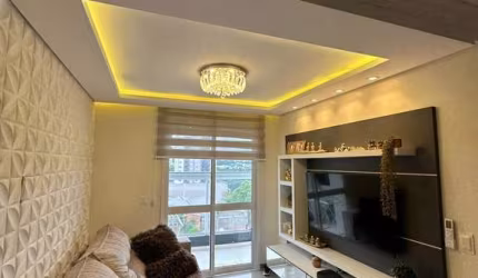Belíssimo apartamento semimobiliado em excelente localização no Bairro Fátima! Local calmo, pois é final de rua.

Conta com 03 dormitórios, sala para 02 ambientes, sacada fechada em reiki com churrasq