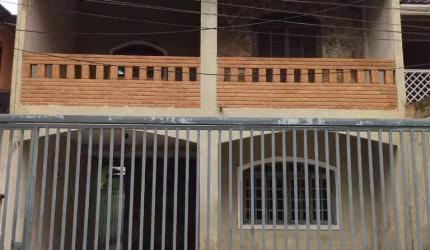 Sobrado à venda em Cotia-SP - Parque Isaac Pires: 2 quartos, 2 banheiros, 3 vagas, 100m² área. Aproveite!