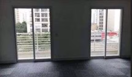 Conjunto Comercial à Venda em Moema - São Paulo-SP: 1 Banheiro, 1 Vaga de Garagem e 36m² de Área