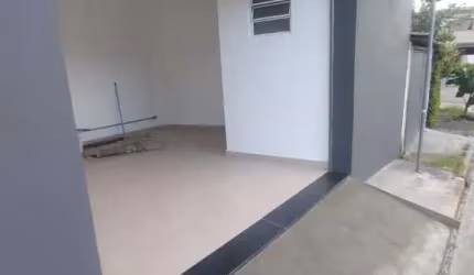Salão Comercial para locação na Vila Monte Serrat, Cotia-SP: 1 sala, 1 banheiro, 1 vaga, 25m² de área!
