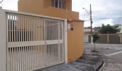 Casa à venda, 133 m² por R$ 450.000,00 - Vila Comendador Rodrigues Alves - Guaratinguetá/SP