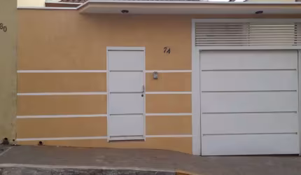 Casa com 3 dormitórios à venda, 150 m² por R$ 550.000 - Centro - Guaratinguetá/SP