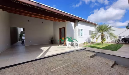 Casa com 3 dormitórios à venda, 184 m² por R$ 780.000,00 - Residencial Village Santana - Guaratinguetá/SP
