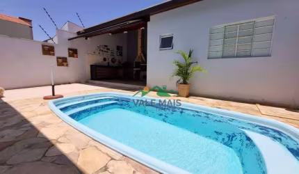 Casa à venda, 192 m² por R$ 750.000,00 - Residencial Village Santana - Guaratinguetá/SP