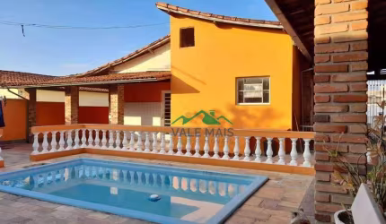 Casa com 3 dormitórios à venda por R$ 590.000 - Vila Hepacare - Lorena/SP