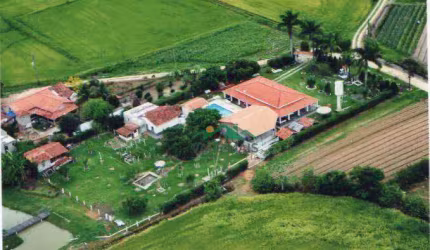 Sítio com 6 dormitórios à venda, 13650 m² por R$ 2.200.000,00 - Colônia do Piaguí - Guaratinguetá/SP