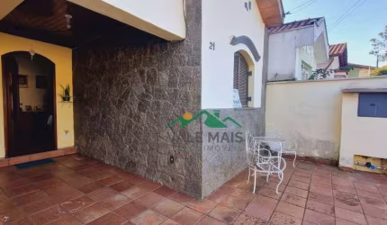 Casa com 3 dormitórios à venda por R$ 400.000 - Campo do Galvão - Guaratinguetá/SP