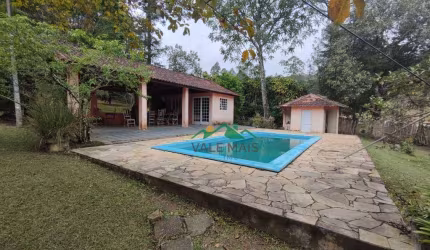 Sítio com 2 dormitórios à venda, 16000 m² por R$ 790.000,00 - Rocinha - Guaratinguetá/SP