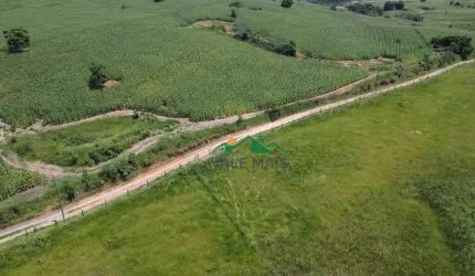 Chácara à venda por R$ 140.000,00 - Colônia do Piaguí - Guaratinguetá/SP