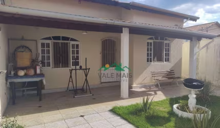 Casa com 3 dormitórios à venda, 163 m² por R$ 650.000 - Beira Rio II - Guaratinguetá/SP