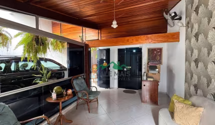 Casa com 3 dormitórios à venda, 208 m² por R$ 1.400.000,00 - Santa Terezinha - Aparecida/SP