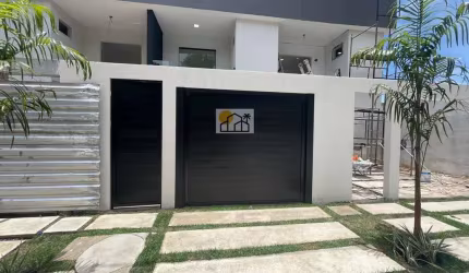 Casa Duplex em Arembepe (Abrantes), Camaçari/BA