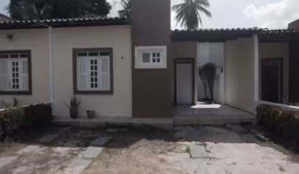 CASA DOS SONHOS EM CONDOMÍNIO