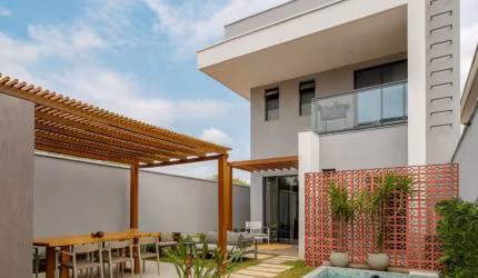 VILLA SOLIS