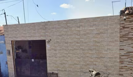 Casa documentada com matricula no Maracanaú