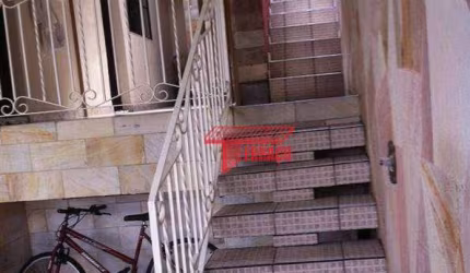 Sobrado com 3 dormitórios à venda, 218 m² por R$ 680.000,00 - Vila Palmares - Santo André/SP